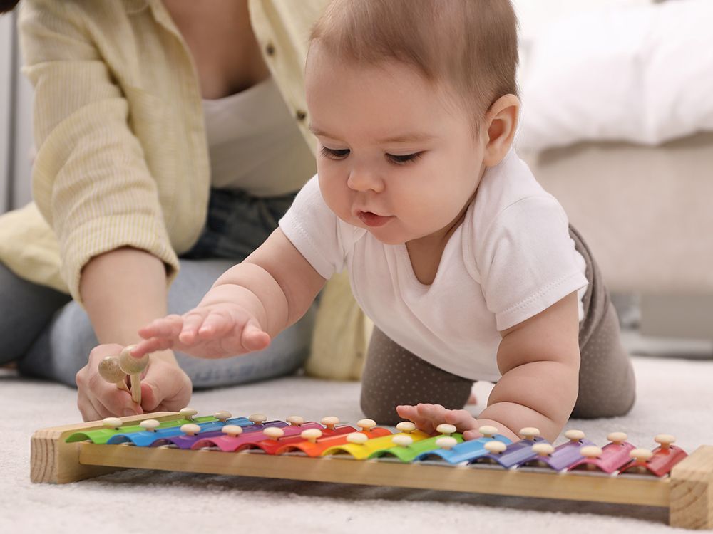 https://www.squamishacademyofmusic.com/wp-content/uploads/2024/08/baby-glockenspiel-smart-start.jpg